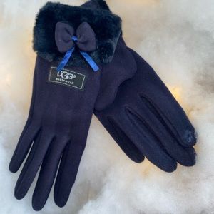 UGG gloves